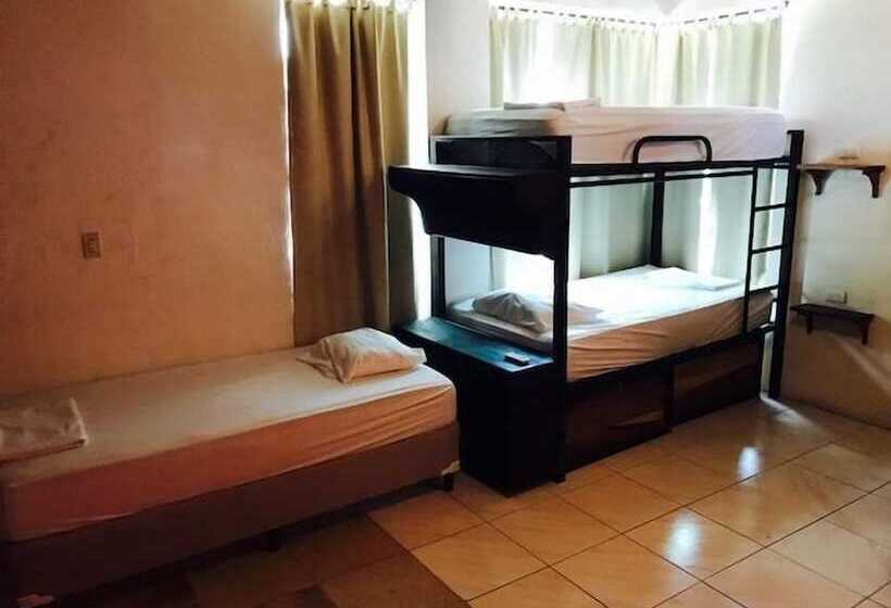 Pachamama Hotel Hostel