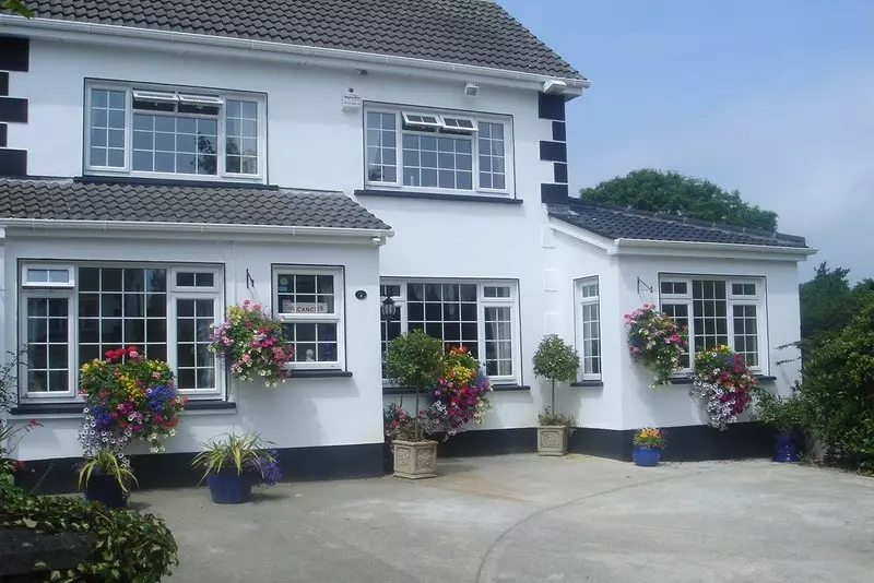 Rathview House B&b