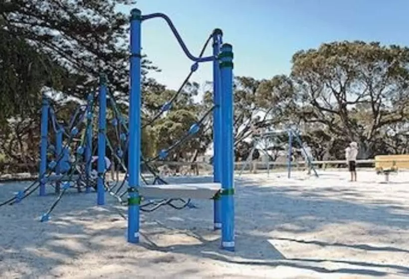 استراحتگاه Stay Rottnest