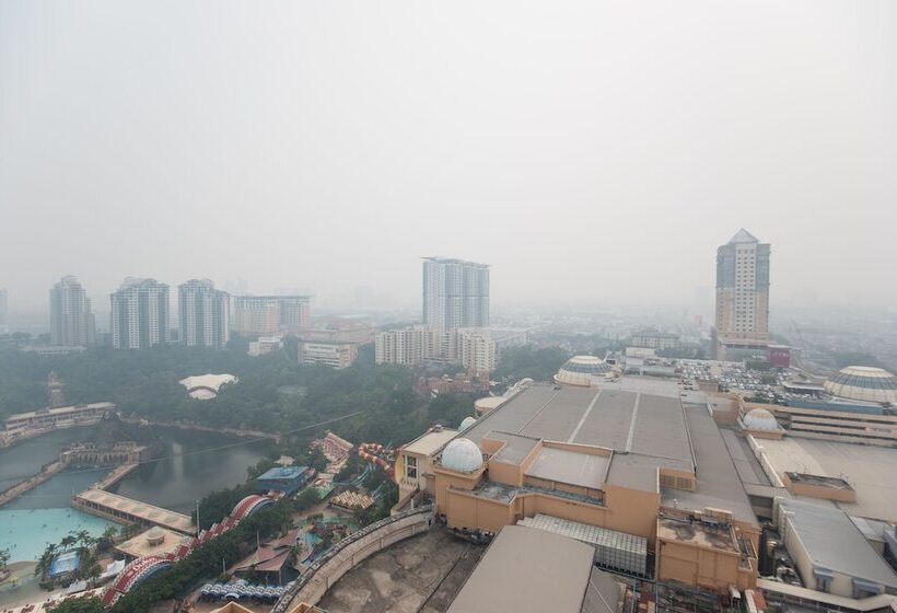 W Studio Resort Suites At Pyramid Tower