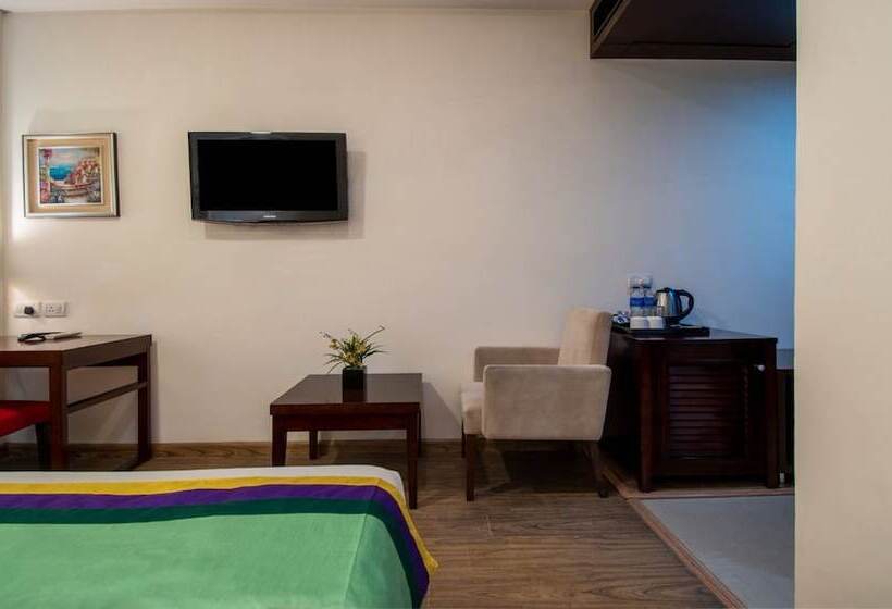 Hotel Dr Indraaprasthaa