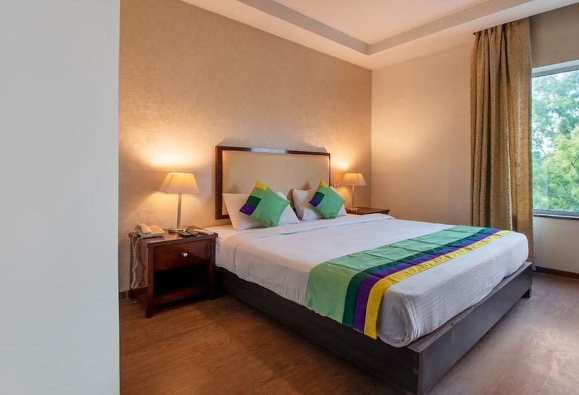 Hotel Dr Indraaprasthaa