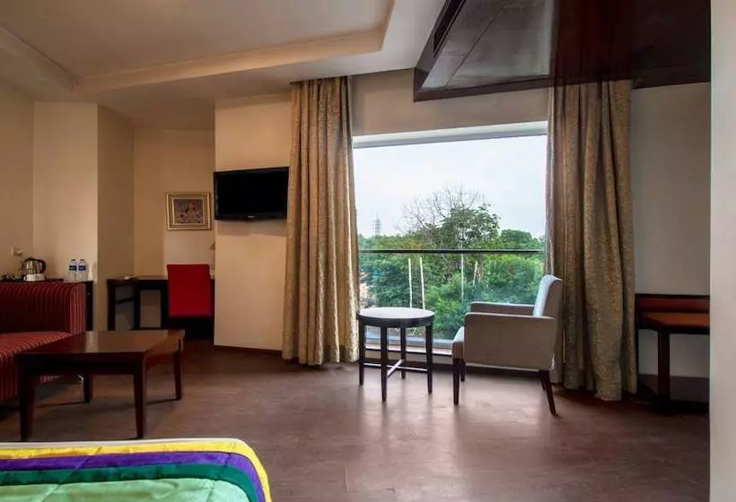 Hotelli Dr Indraaprasthaa