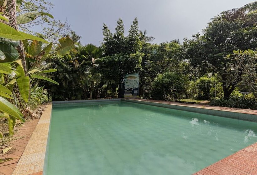 هتل Treebo Sadhoo Heritage