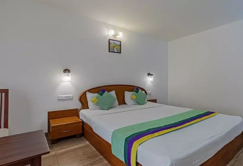 ホテル Treebo Sadhoo Heritage