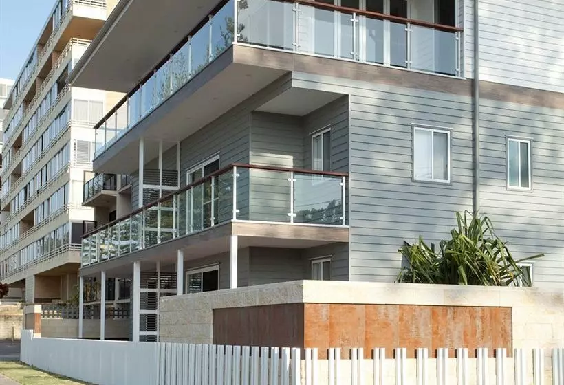 Bujerum Apartments On Burleigh