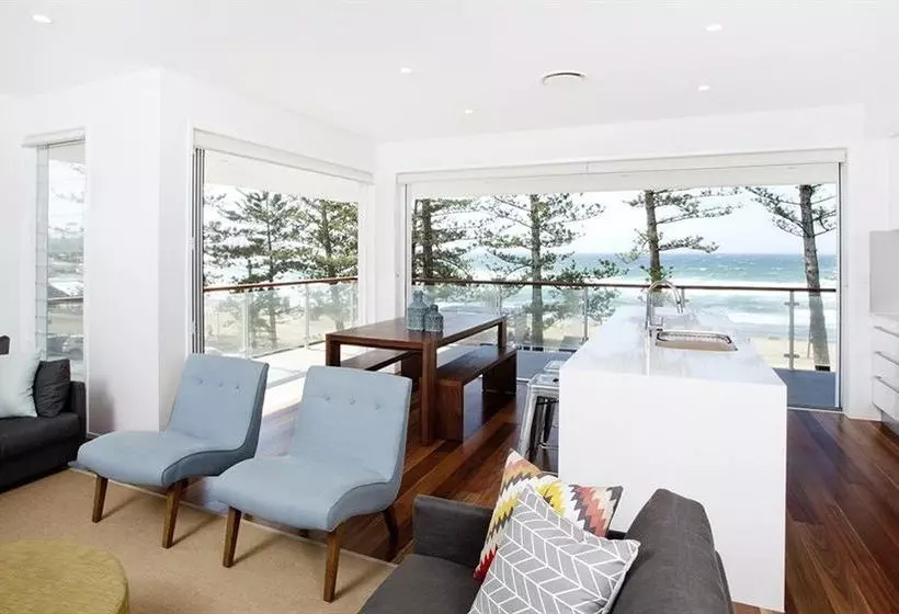 Bujerum Apartments On Burleigh