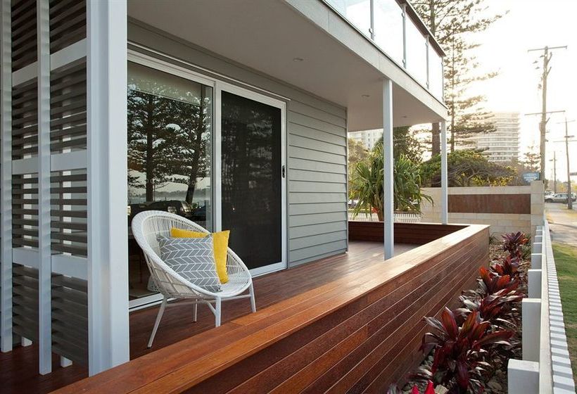 Bujerum Apartments On Burleigh