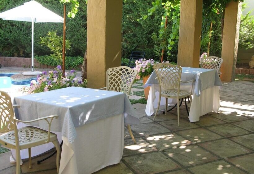 Casablanca Bed & Breakfast