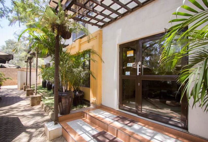 هتل Capital Heights