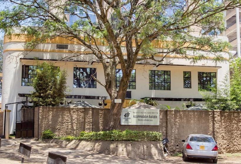 هتل Capital Heights