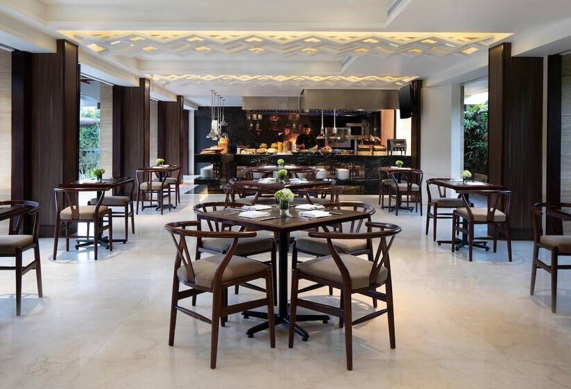 فندق Fairfield By Marriott Bali Legian