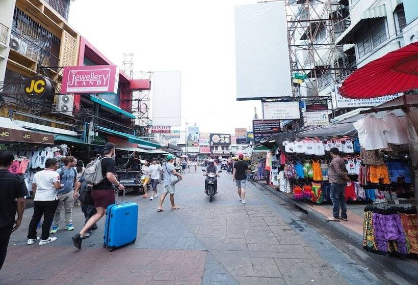 هتل Green House 1998