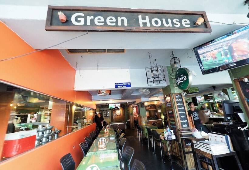 هتل Green House 1998