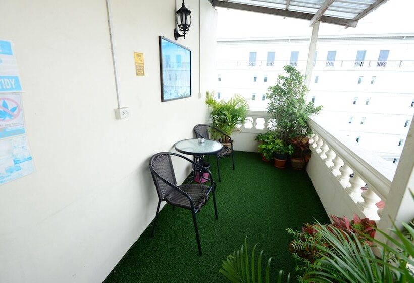 هتل Green House 1998