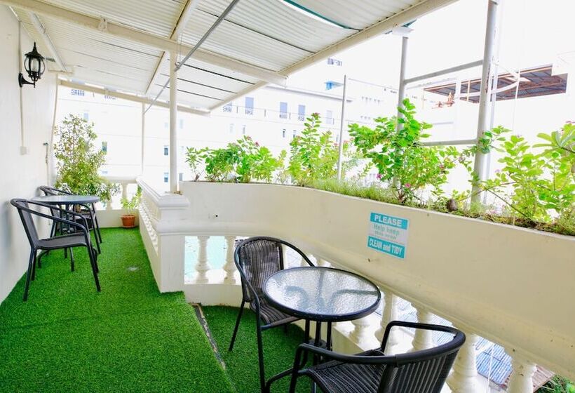 هتل Green House 1998