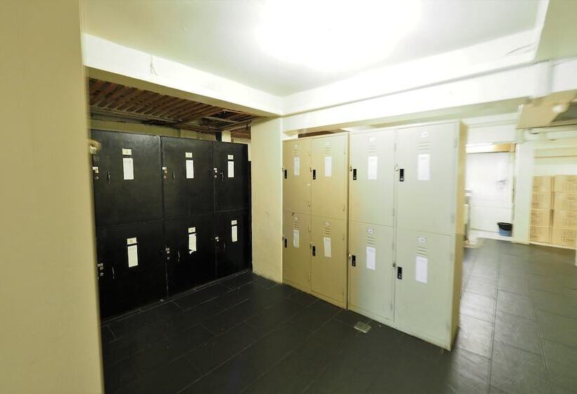 هتل Green House 1998