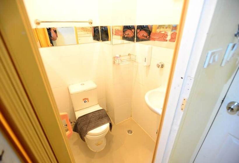 هتل Green House 1998