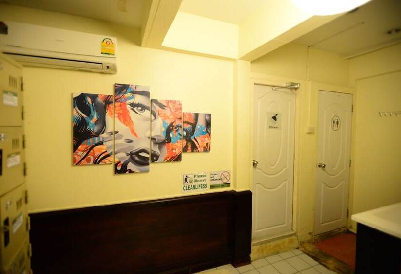 هتل Green House 1998