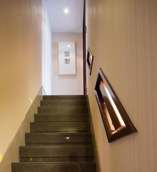 Отель Lijiang Jin Mao Unique & Resort