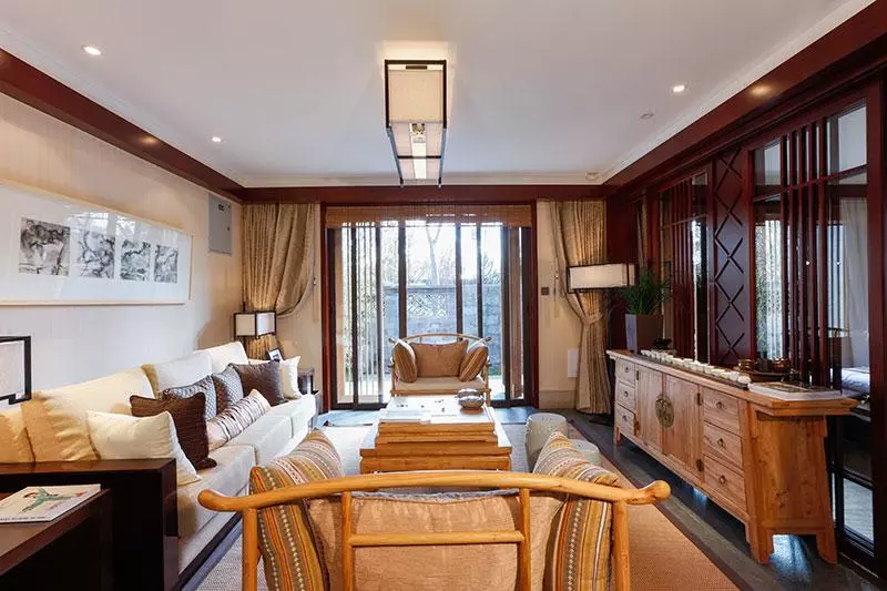 ホテル Lijiang Jin Mao Unique  & Resort