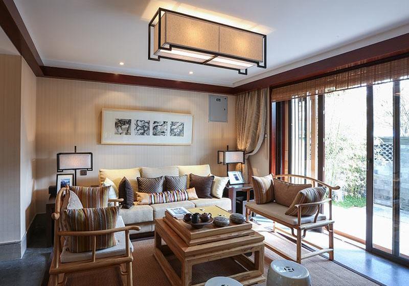 Отель Lijiang Jin Mao Unique & Resort