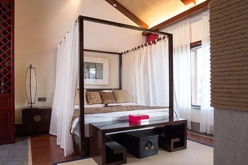 ホテル Lijiang Jin Mao Unique  & Resort