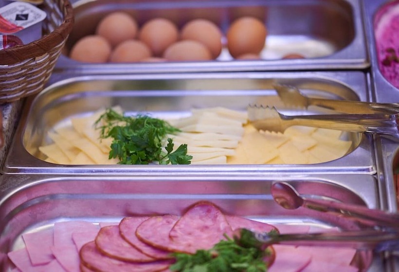 Ramada By Wyndham Rostov On Don Hotel And Spa