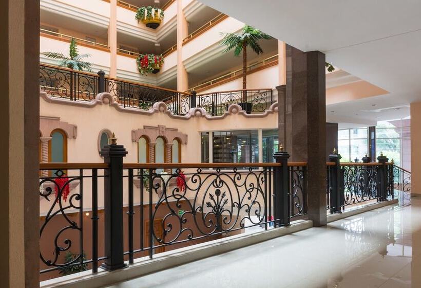 فندق Real Plaza Aguascalientes