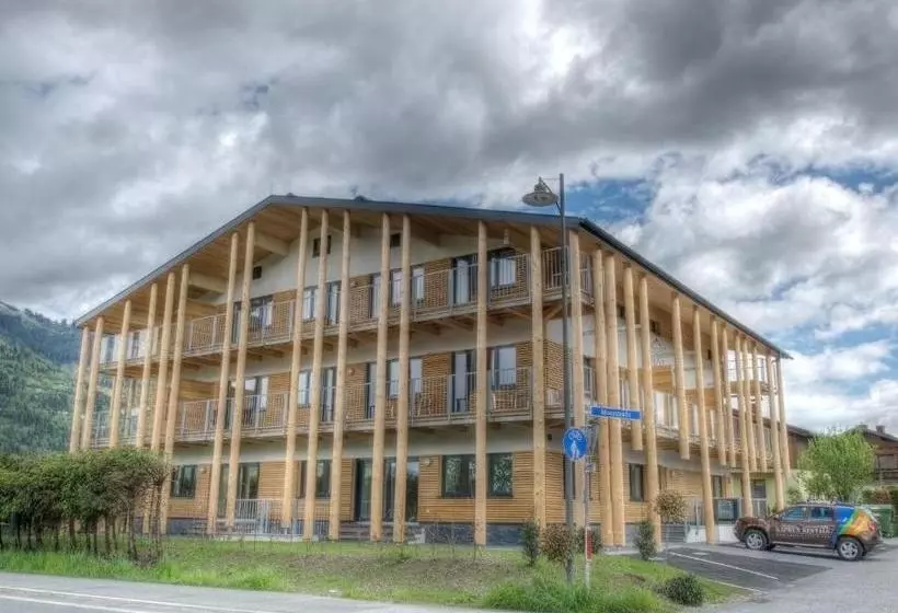 هتل Residence Alpin Kaprun