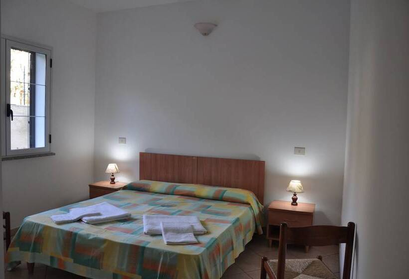 Rosy Hotel Residence