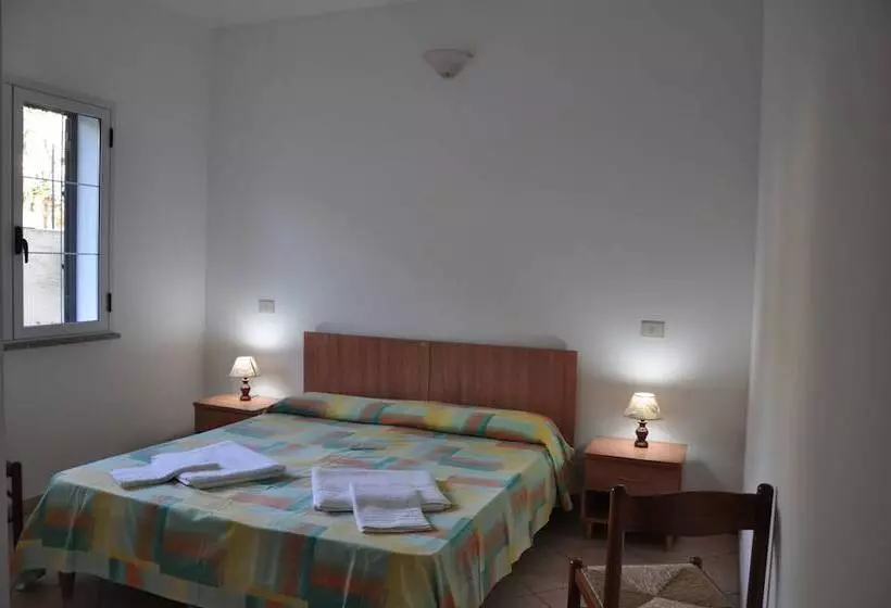 Rosy Hotel Residence