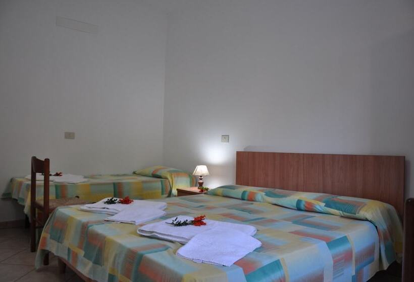 Rosy Hotel Residence