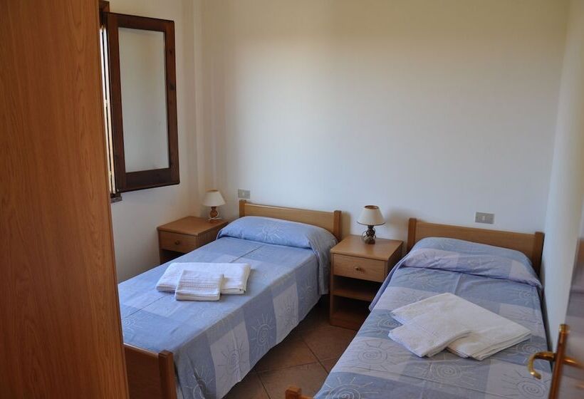 Rosy Hotel Residence