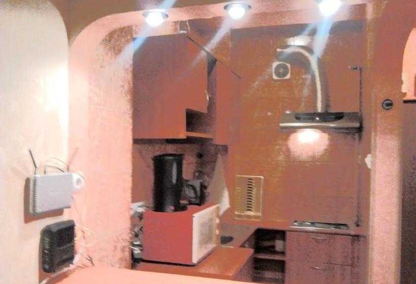 هتل Rompromo Plus Accommodation