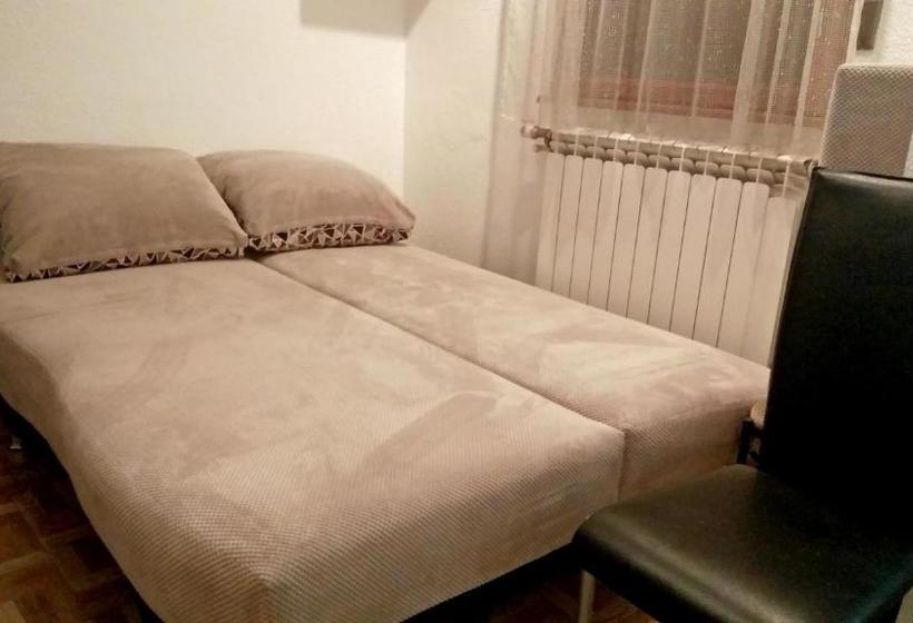 هتل Rompromo Plus Accommodation