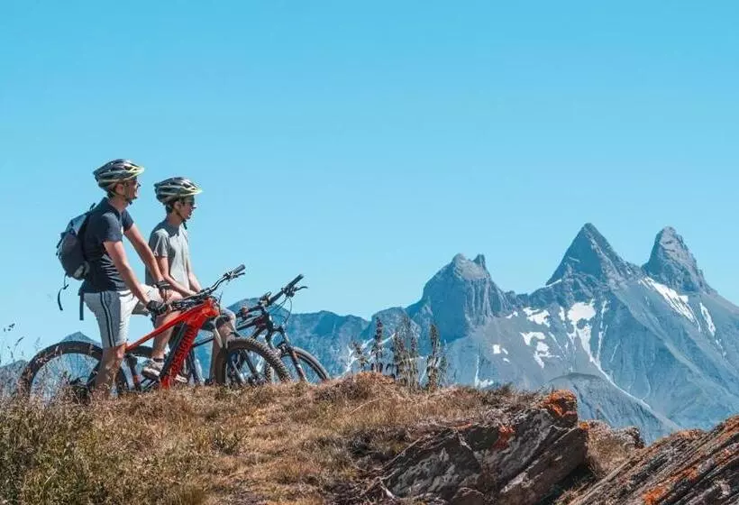 هتل Résidence Goélia Les Terrasses Du Corbier