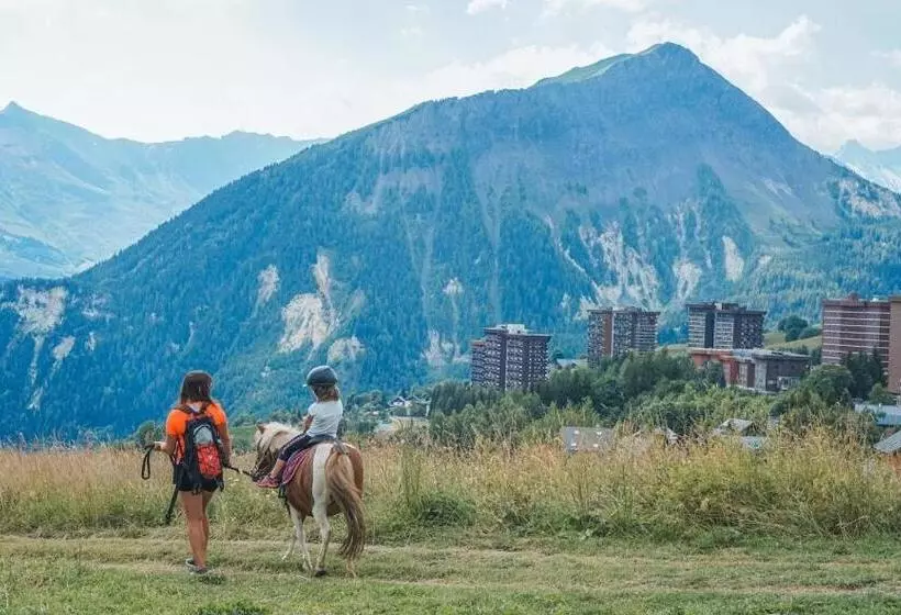 هتل Résidence Goélia Les Terrasses Du Corbier