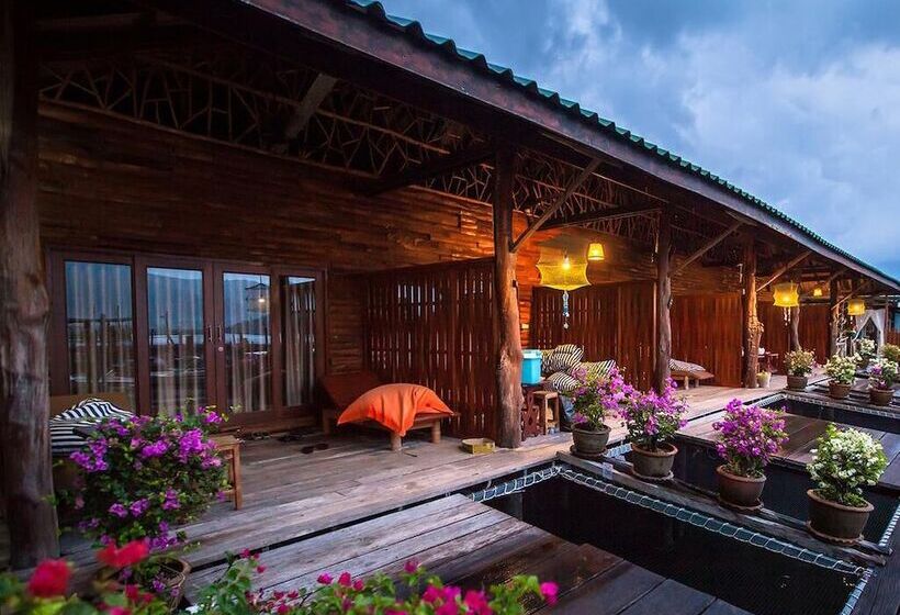 Отель Salakphet Resort