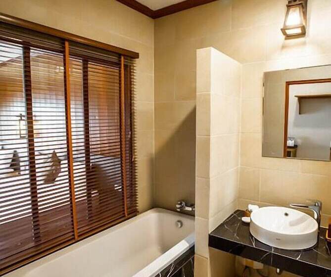 Отель Salakphet Resort