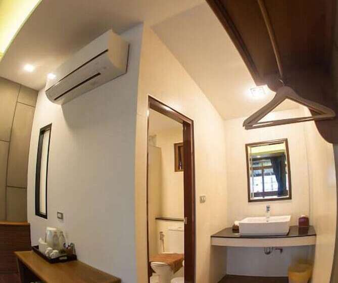 Отель Salakphet Resort