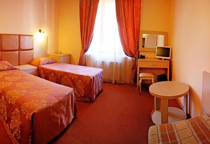 בית מלון כפרי Tatiana