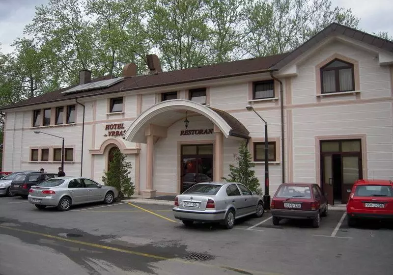 هتل Vila Vrbas
