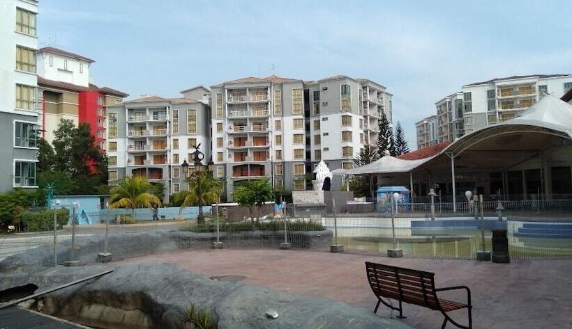 Pirate Island Resort & Theme Park Melaka