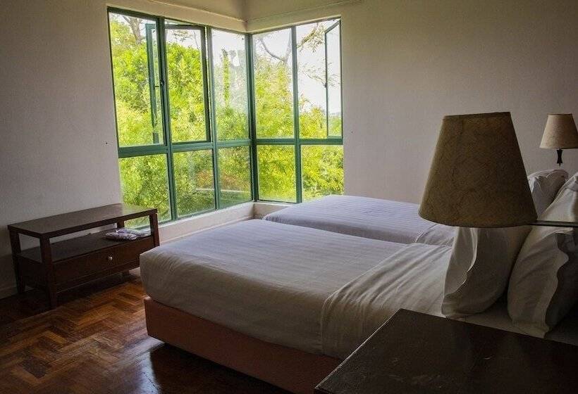 Pirate Island Resort & Theme Park Melaka