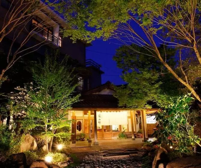 旅館 Sozankyo
