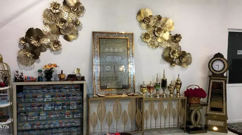 Retkeilymaja Forest Paradise Inn Teluk Bahang Private Malay Traditional House Concept