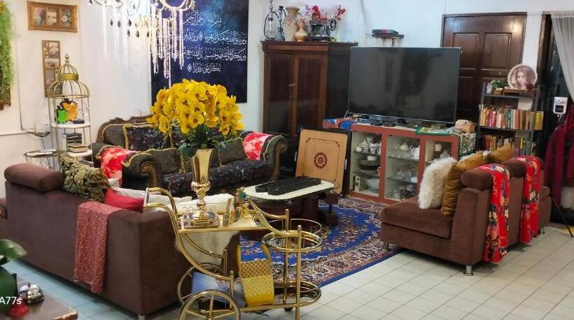 Hospedaria Forest Paradise Inn Teluk Bahang Private Malay Traditional House Concept