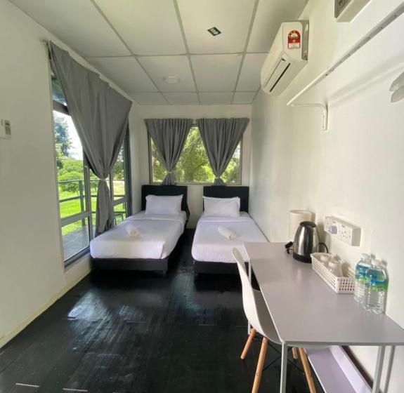 בית מלון כפרי 1108 Carebin Slim River