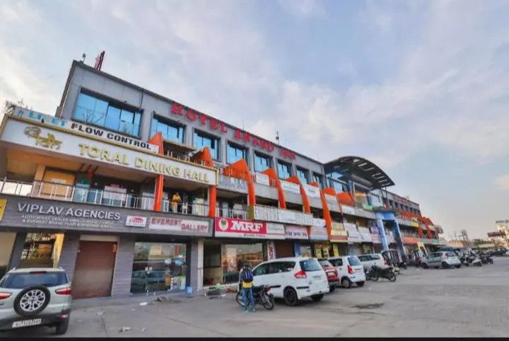 ホテル Anand Inn
